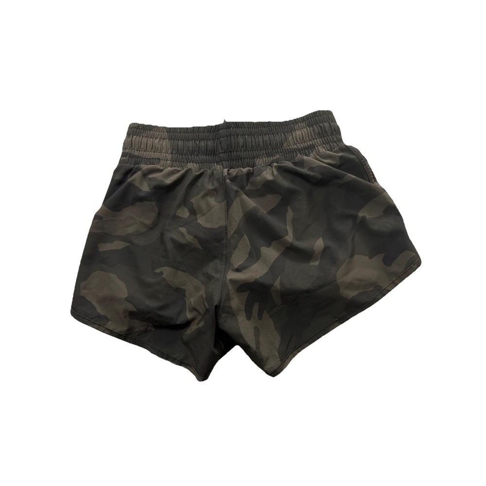 Albion Women's Size Small Camo Print Lunge Shorts Gym Workout Pants Running Euc - Picture 8 of 9